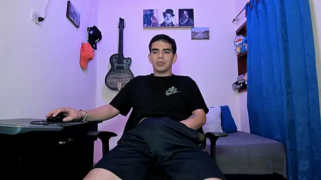 Ares Johnson online show from February 2025 06:43:01 PM