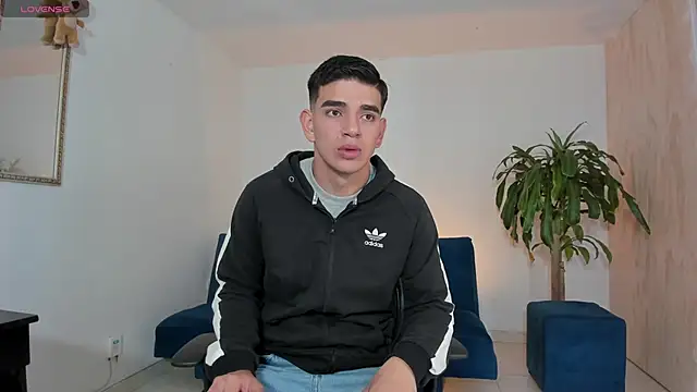 Ares Johnson online show from October 2025 03:12:02 PM