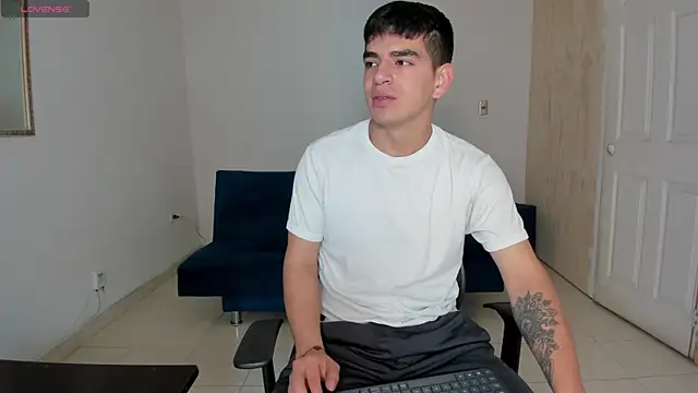 Ares Johnson online show from September 2025 11:36:01 AM