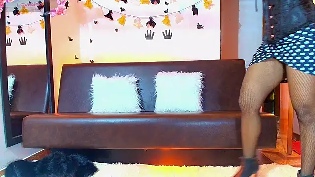 PaoL22 online show from November 2025 05:47:02 AM