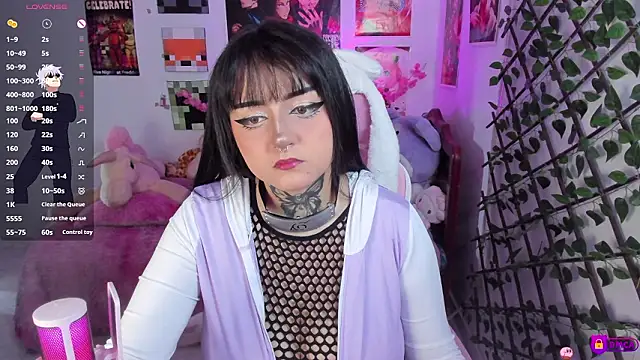 MaddyFooxx online show from February 2026 03:12:02 PM