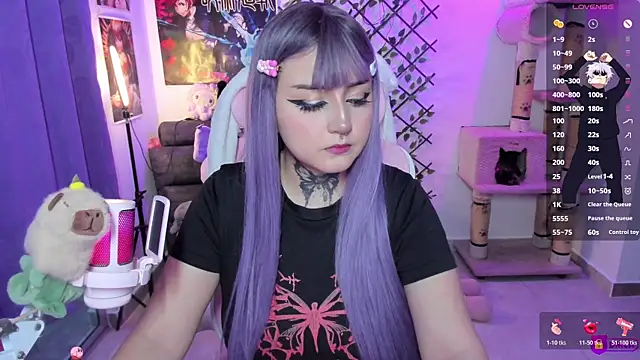 MaddyFooxx online show from May 2026 11:19:02 PM