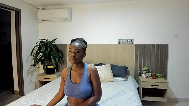 rebeca cortez  online show from January 2026 08:24:02 PM