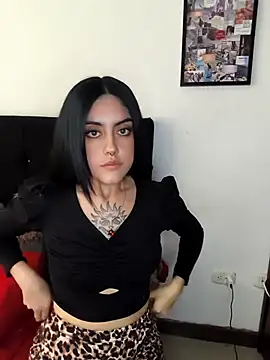 Snapshot of Mazikeen-- chatting on October 2025 08:21:01 PM Mazikeen-- online show from October 2025 08:21:01 PM