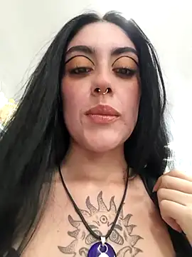 Snapshot of Mazikeen-- chatting on September 2025 10:38:01 PM Mazikeen-- online show from September 2025 10:38:01 PM