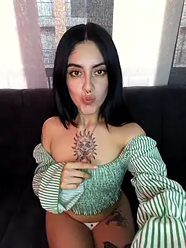 Mazikeen-- online show from January 2026 10:25:02 PM