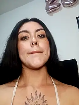 Snapshot of Mazikeen-- chatting on March 2025 01:36:02 AM Mazikeen-- online show from March 2025 01:36:02 AM