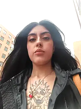 Snapshot of Mazikeen-- chatting on October 2025 10:21:01 PM Mazikeen-- online show from October 2025 10:21:01 PM