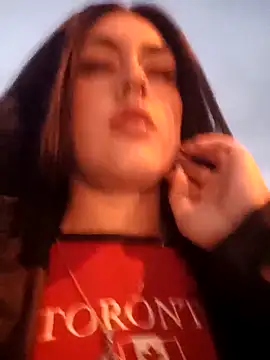 Snapshot of Mazikeen-- chatting on March 2025 11:27:02 PM Mazikeen-- online show from March 2025 11:27:02 PM