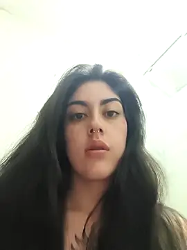 Snapshot of Mazikeen-- chatting on September 2025 11:43:01 AM Mazikeen-- online show from September 2025 11:43:01 AM