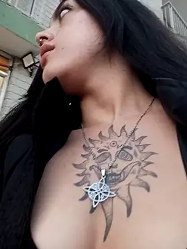 Snapshot of Mazikeen-- chatting on January 2025 10:22:01 PM Mazikeen-- online show from January 2025 10:22:01 PM