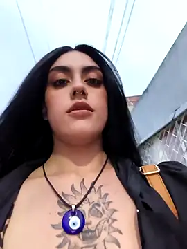 Snapshot of Mazikeen-- chatting on September 2025 11:01:02 PM Mazikeen-- online show from September 2025 11:01:02 PM