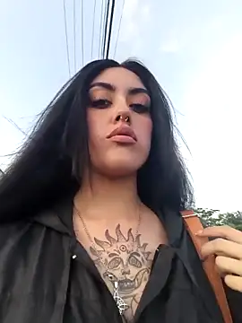 Snapshot of Mazikeen-- chatting on September 2025 10:48:02 PM Mazikeen-- online show from September 2025 10:48:02 PM