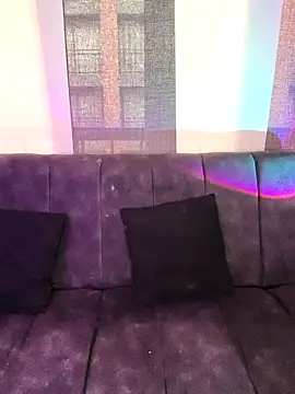 Mazikeen-- online show from February 2026 10:54:02 PM