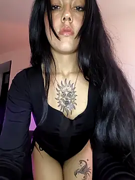 Mazikeen-- online show from May 2026 01:15:01 PM