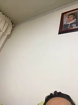 Snapshot of DanielGomez9 chatting on March 2025 04:30:02 AM DanielGomez9 online show from March 2025 04:30:02 AM