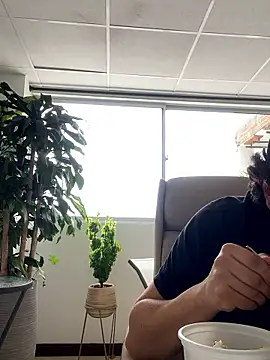 Snapshot of DanielGomez9 chatting on September 2025 05:20:01 PM DanielGomez9 online show from September 2025 05:20:01 PM