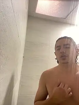 Snapshot of DanielGomez9 chatting on October 2025 12:24:02 PM DanielGomez9 online show from October 2025 12:24:02 PM