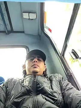 Snapshot of DanielGomez9 chatting on November 2025 12:09:02 PM DanielGomez9 online show from November 2025 12:09:02 PM