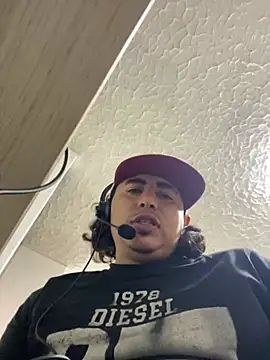 DanielGomez9 online show from February 2026 08:18:01 PM