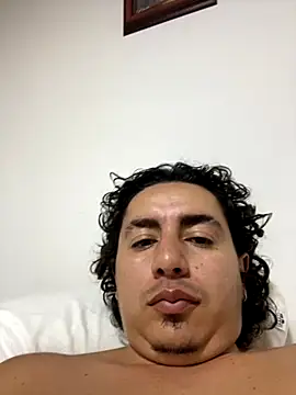 Snapshot of DanielGomez9 chatting on November 2025 02:28:02 AM DanielGomez9 online show from November 2025 02:28:02 AM