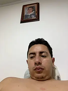 Snapshot of DanielGomez9 chatting on March 2025 04:19:01 AM DanielGomez9 online show from March 2025 04:19:01 AM