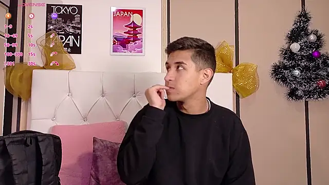 BradLovEmma  online show from December 2025 03:27:02 AM