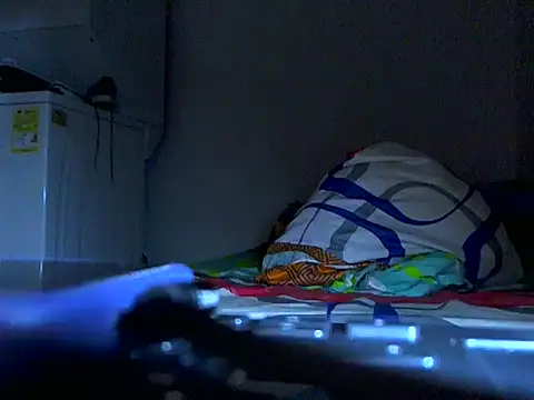 Ian zaenzz online show from November 2025 05:08:01 AM