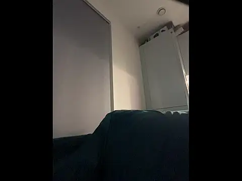 Robin007 online show from March 2026 02:41:02 AM