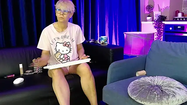 RosaCatalleya online show from May 2026 04:38:02 AM
