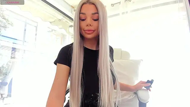 Russian Ava online show from April 2026 09:23:01 AM