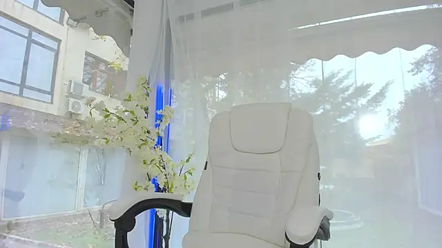 Snapshot of Russian_Ava chatting on November 2025 11:47:02 AM Russian Ava online show from November 2025 11:47:02 AM