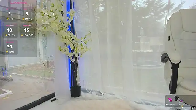 Snapshot of Russian_Ava chatting on November 2025 08:08:01 AM Russian Ava online show from November 2025 08:08:01 AM