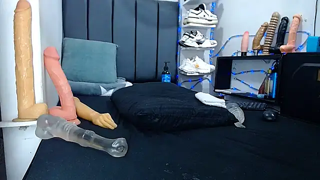 Snapshot of LaGersoon chatting on November 2025 03:34:01 AM LaGersoon online show from November 2025 03:34:01 AM