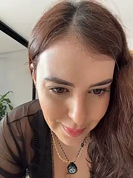 Eva Gonzalez online show from April 2026 02:24:02 PM