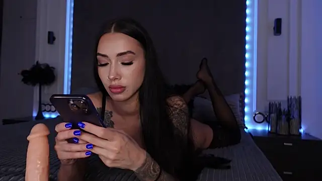 mila blvck online show from September 2025 08:13:02 AM