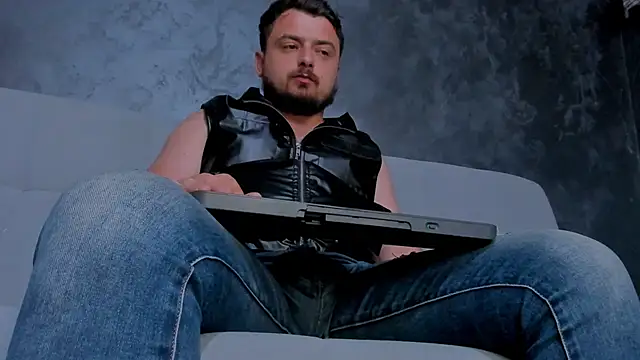 Snapshot of Master_Mark_Wayne chatting on June 2026 06:30:01 AM Master Mark Wayne online show from June 2026 06:30:01 AM