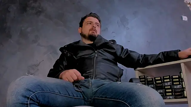 Snapshot of Master_Mark_Wayne chatting on April 2026 08:48:02 AM Master Mark Wayne online show from April 2026 08:48:02 AM