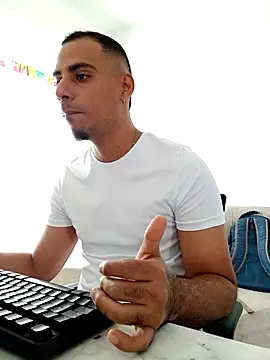 bonehur online show from April 2026 09:13:01 PM