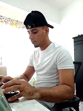 bonehur online show from March 2026 09:59:01 PM