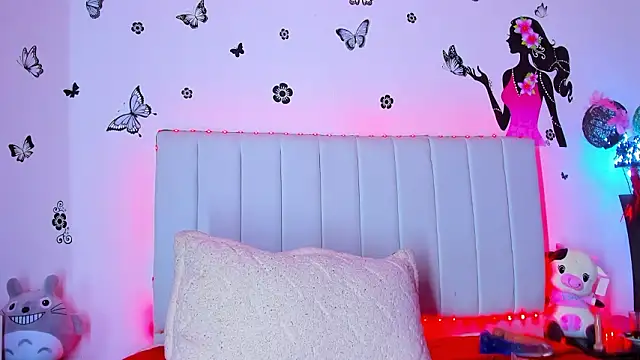 caro lyne  online show from March 2026 11:16:02 AM