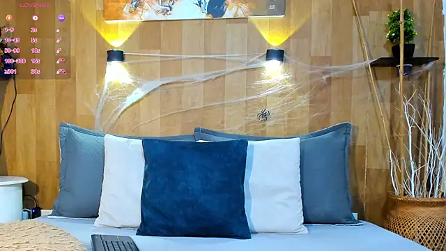 marianaa90 online show from October 2025 02:13:01 PM