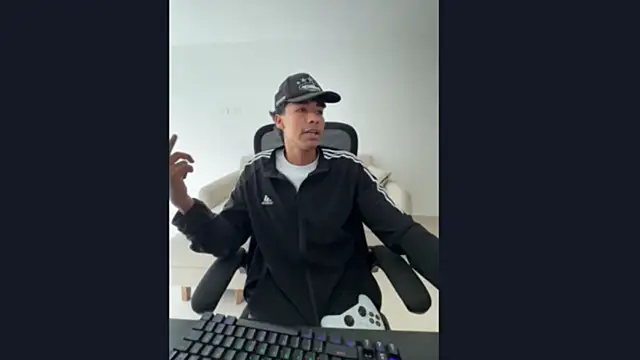 Tyler prince online show from November 2025 06:41:02 PM