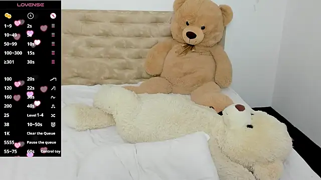 DarcieJane online show from December 2024 01:41:02 AM