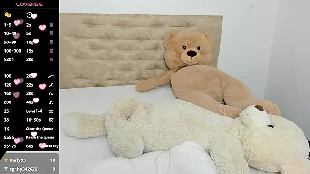 DarcieJane online show from December 2024 09:44:02 PM