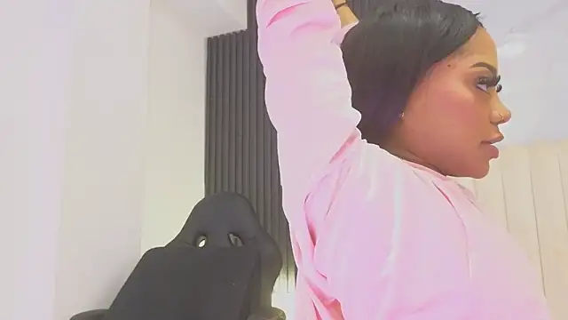 Madiee Rhea online show from March 2026 07:59:01 PM