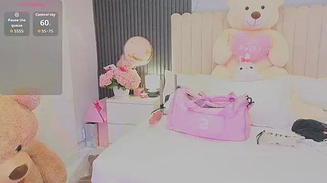 Madiee Rhea online show from May 2026 07:34:01 PM