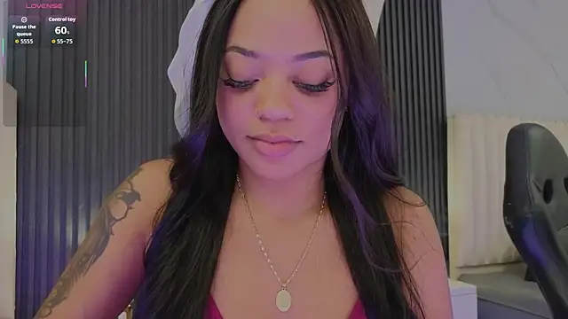 Madiee Rhea online show from April 2026 07:57:01 AM