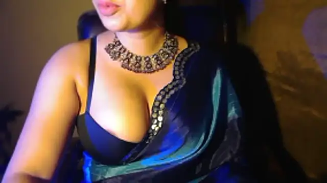 urvashihott online show from January 2026 05:38:01 PM