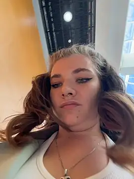 Holy Tereza online show from June 2026 03:32:01 PM